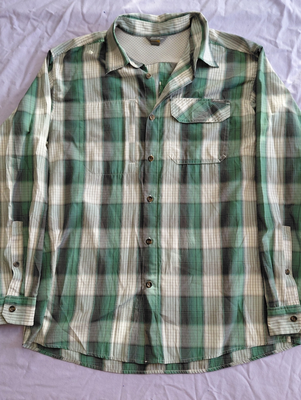 Eddie Bauer Men's Plaid Button Up Shirt Size Large